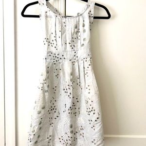 Anthropologie Livinia Silver apron